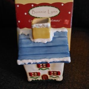 BONNIE LYNN COTTAGE CHRISTMAS